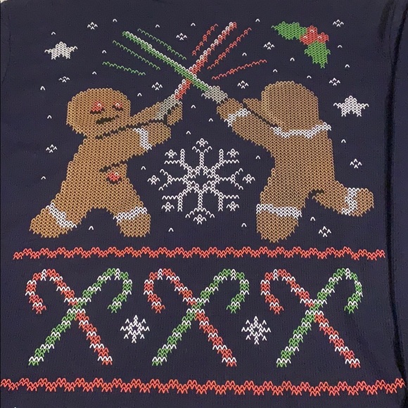 Dec. 25th Gingerbread Man Star Wars Christmas tee - Picture 2 of 4